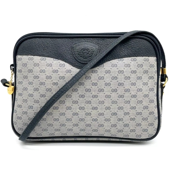 Authentic Gucci micro navy bag - Picture 1 of 15